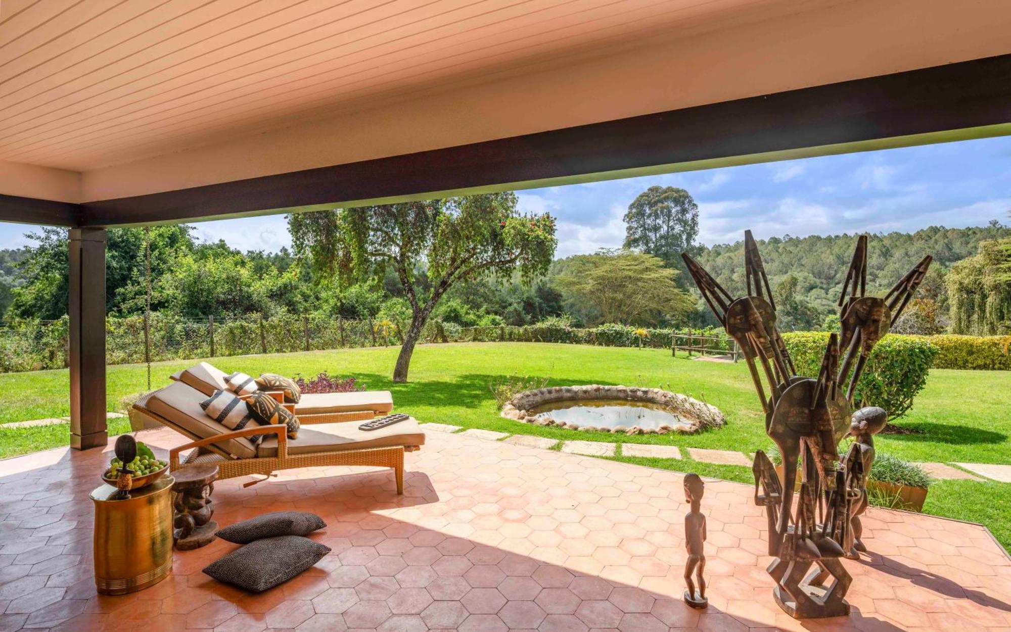 Fairmont Mount Kenya Safari Club Hotel Nanyuki Exterior photo